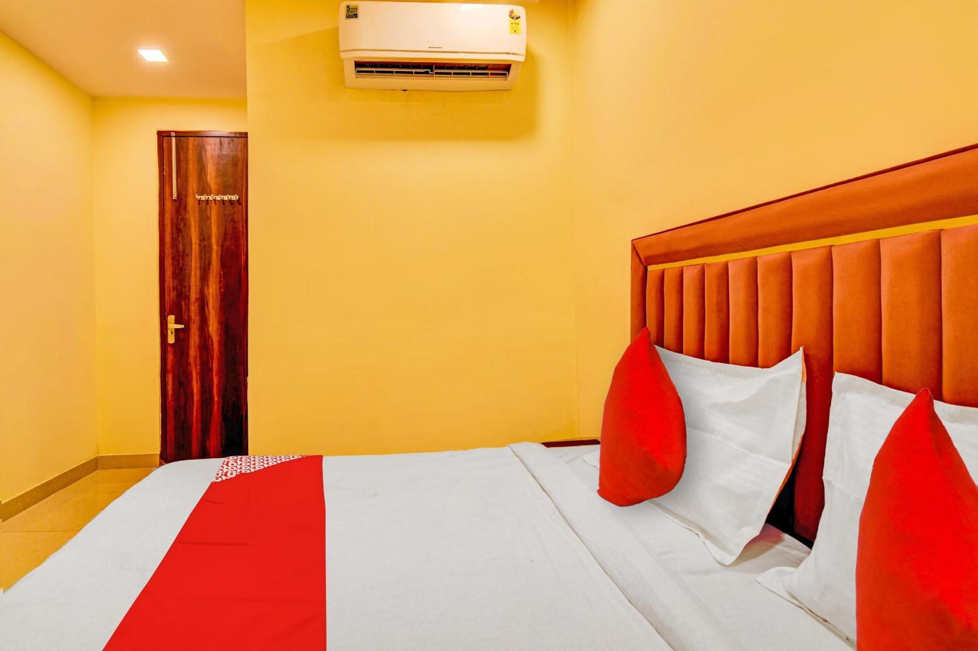 Hotel O Friendship Inn Delhi  Exterior photo