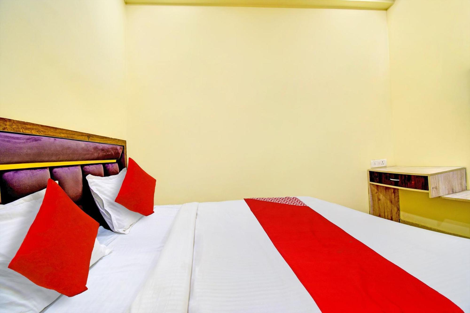 Hotel O Friendship Inn Delhi  Exterior photo